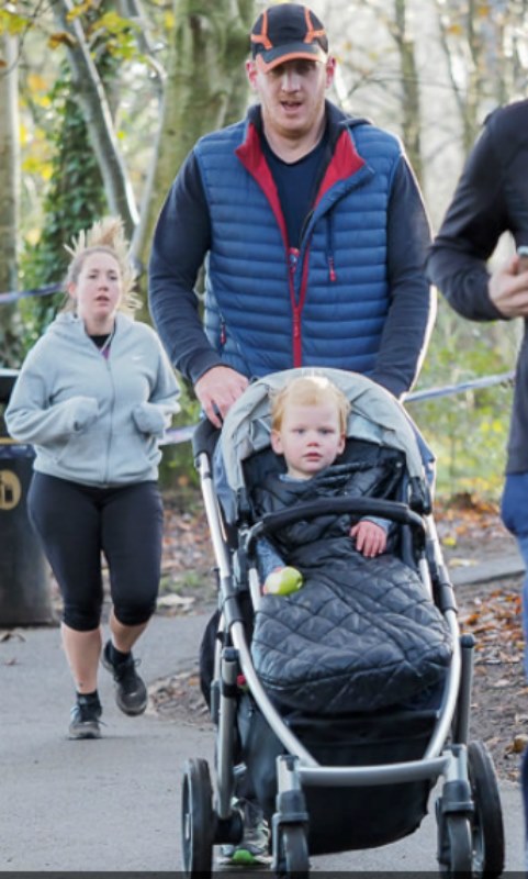 Sam and buggy [800x600].jpg