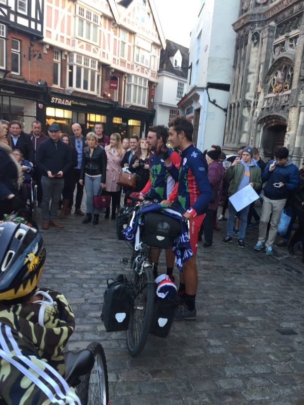 Parkrun 250317 men on tandem